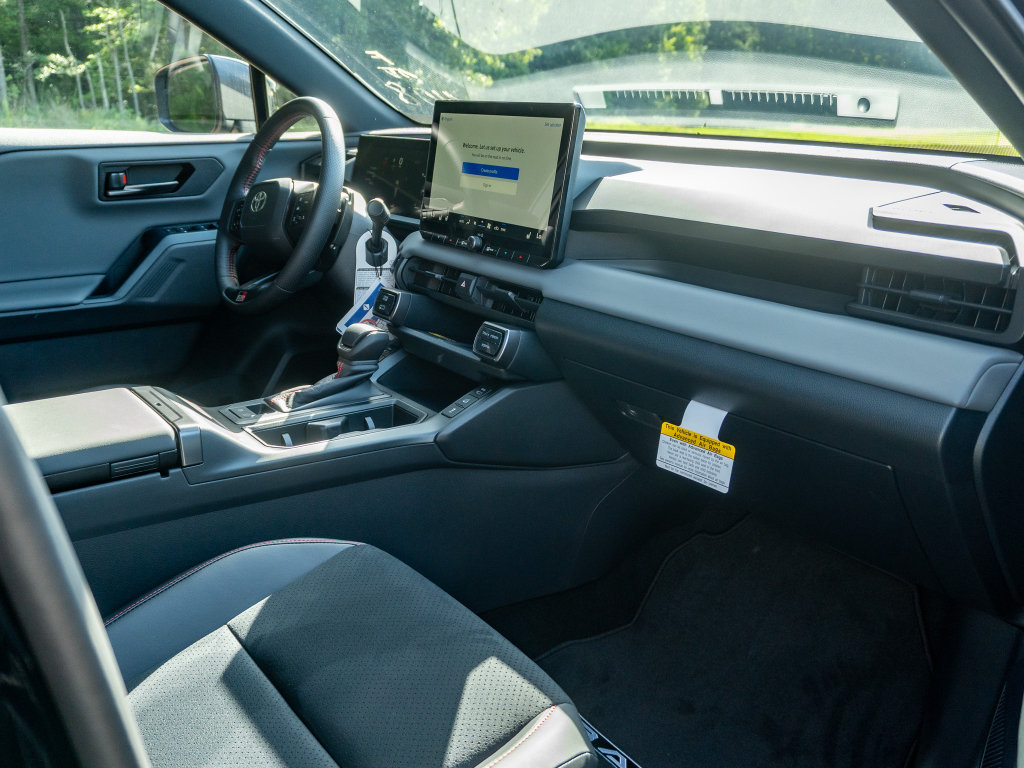 New 2026 Toyota RAV4 AWD Plug-in Hybrid image 18