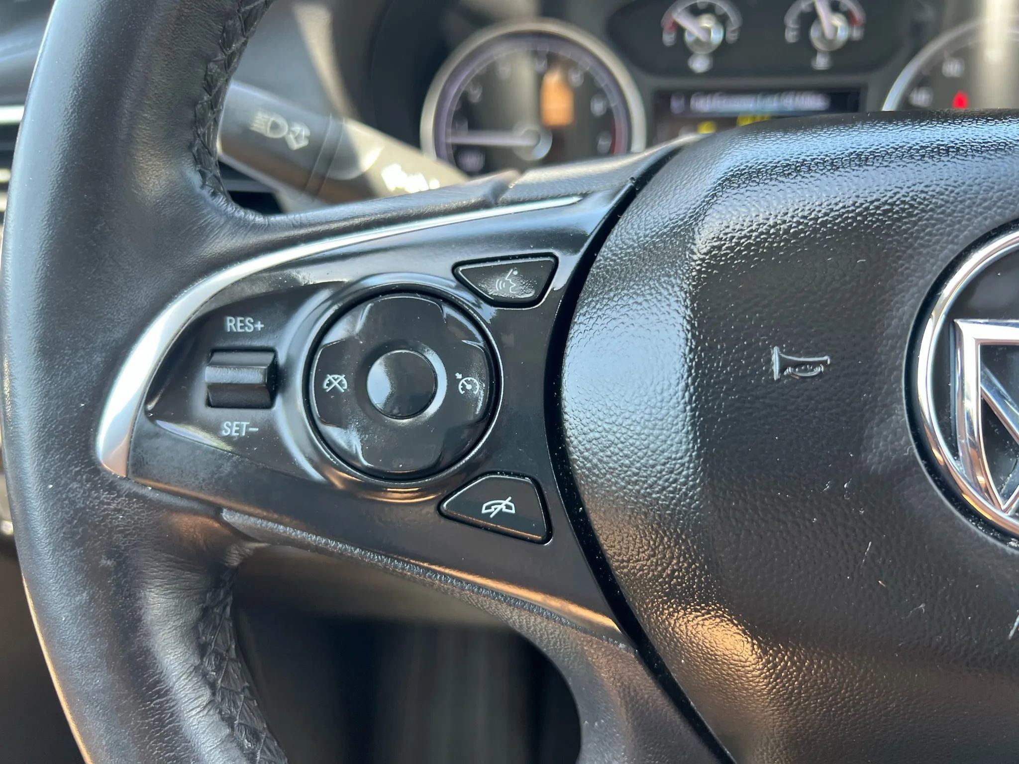 Used 2019 Buick Enclave Essence w/ Trailering Package, 5000 lbs. image 26