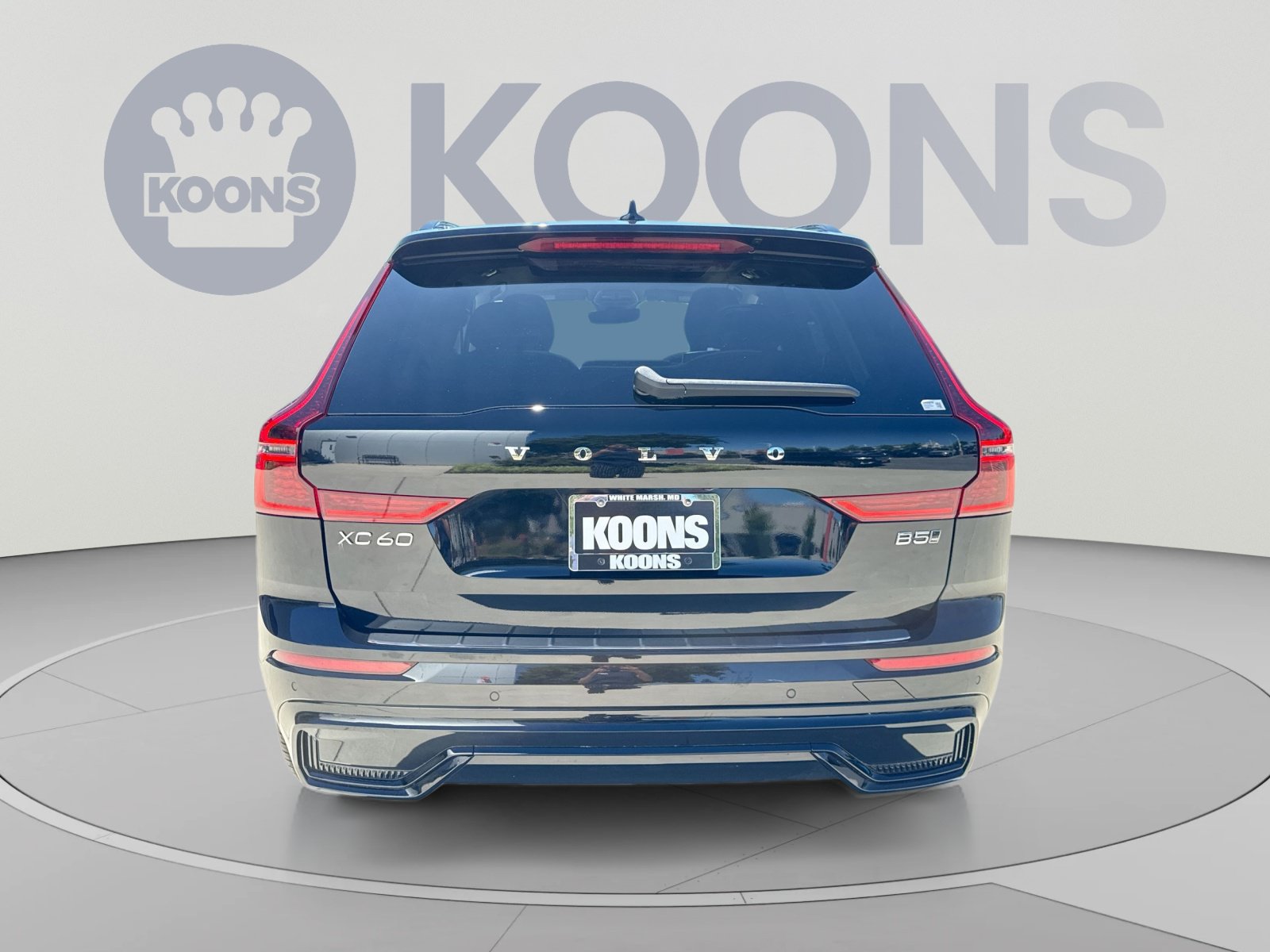 New 2026 Volvo XC60 B5 Plus w/ Protection Package Premier AWD/4WD image 5