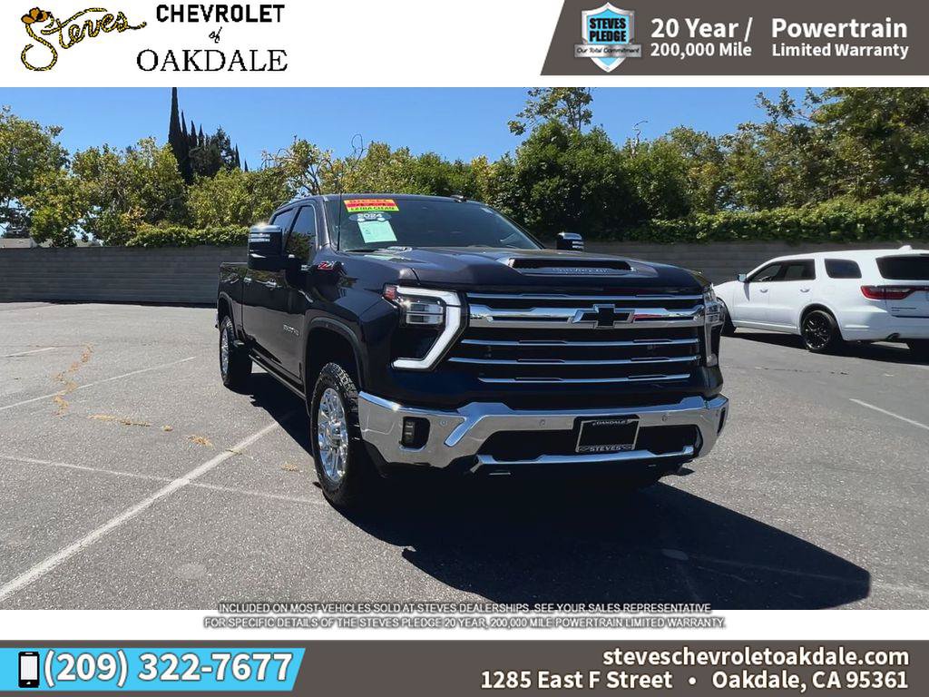 Certified 2024 Chevrolet Silverado 3500 LTZ w/ LTZ Premium Package AWD/4WD image 3