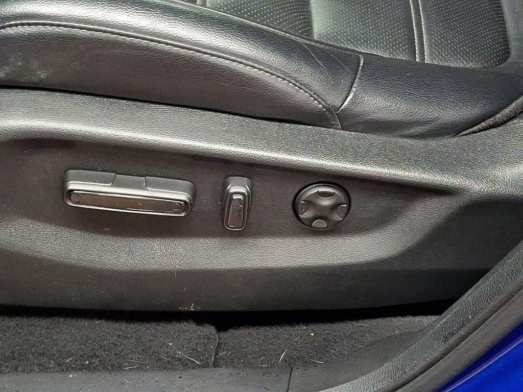 Used 2022 Honda CR-V EX-L image 10