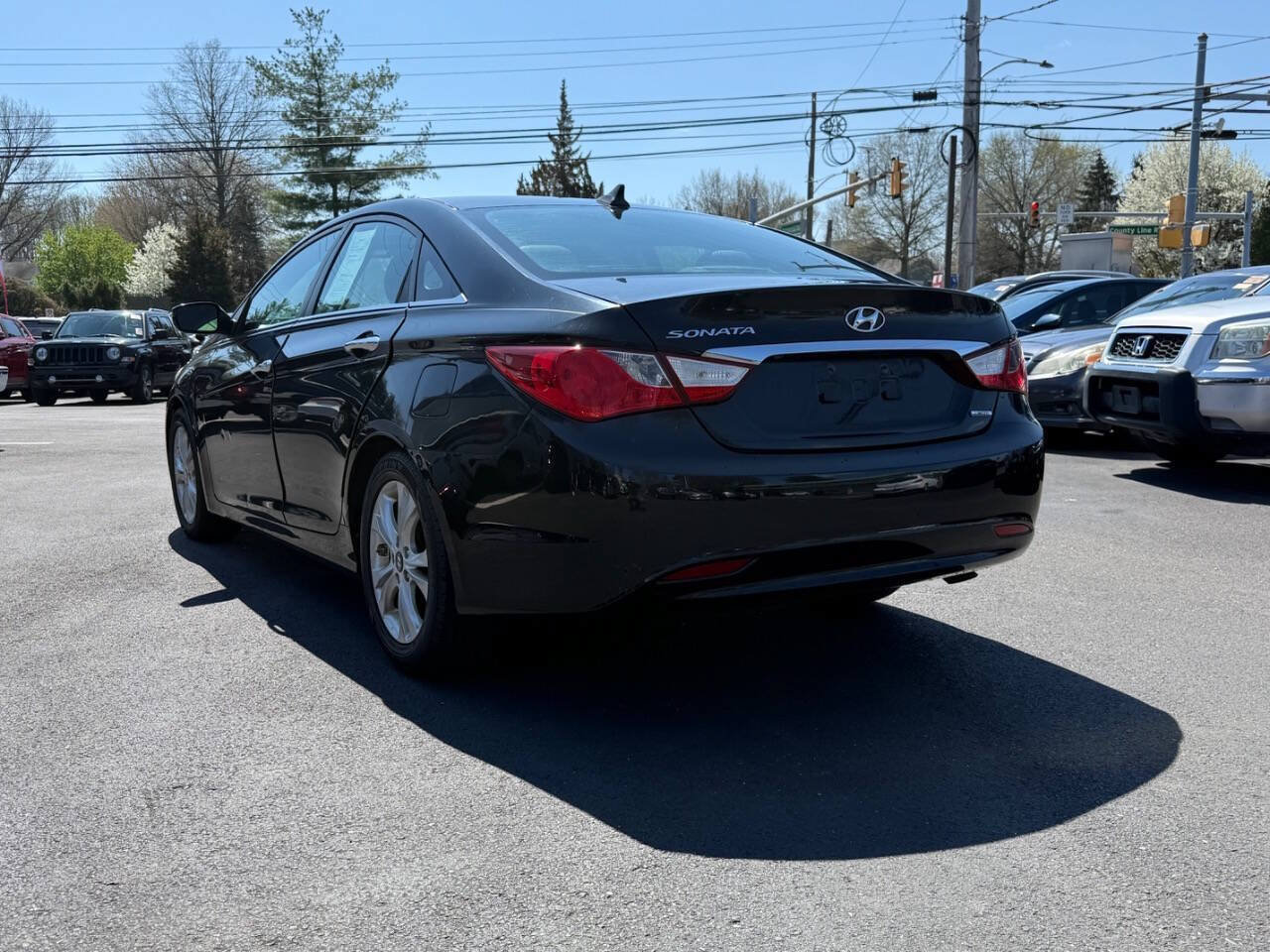 Used 2011 Hyundai Sonata Limited FWD image 7