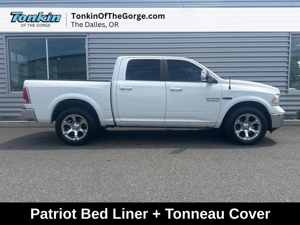 Used 2017 RAM 1500 Laramie w/ Convenience Group AWD/4WD image 2