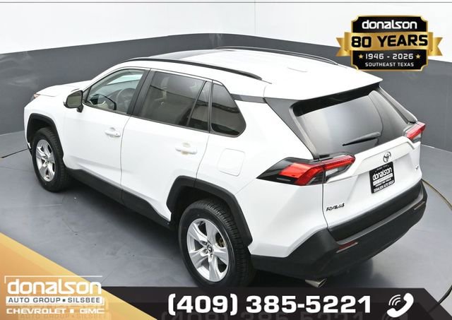 Used 2020 Toyota RAV4 XLE w/ Convenience Package image 18