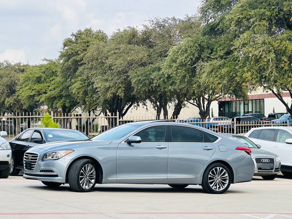 Used 2015 Hyundai Genesis 3.8 w/ Option Group 03 image 5
