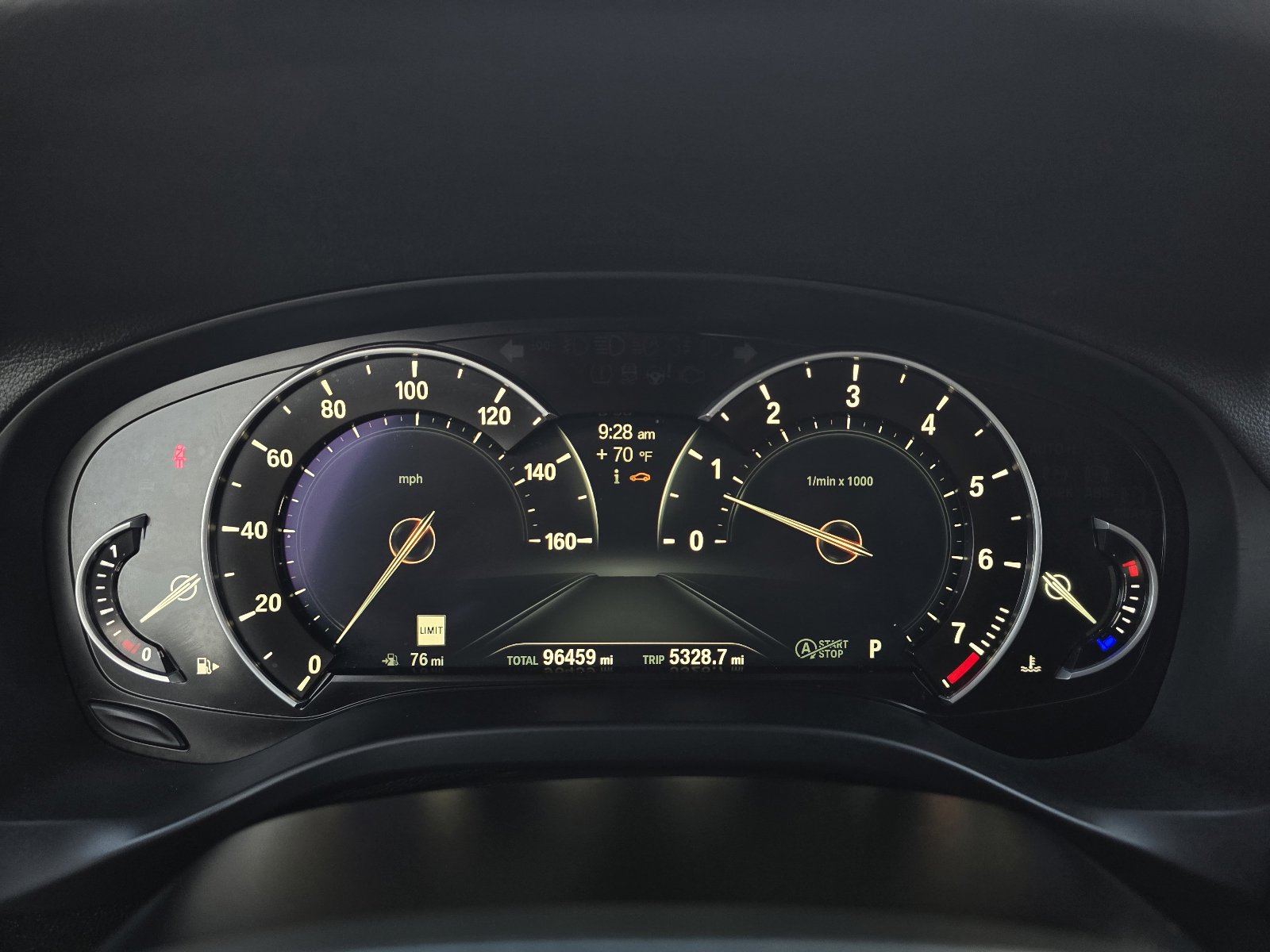 Used 2019 BMW X4 xDrive30i w/ Convenience Package image 17