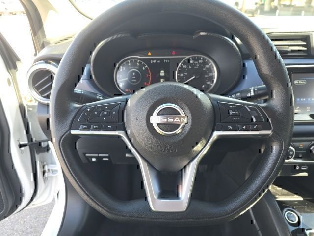 Used 2024 Nissan Versa SV FWD image 16