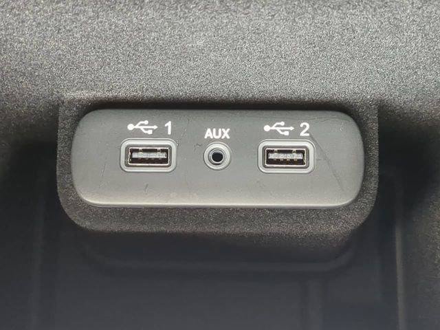 Certified 2022 Chrysler 300 Touring RWD image 24