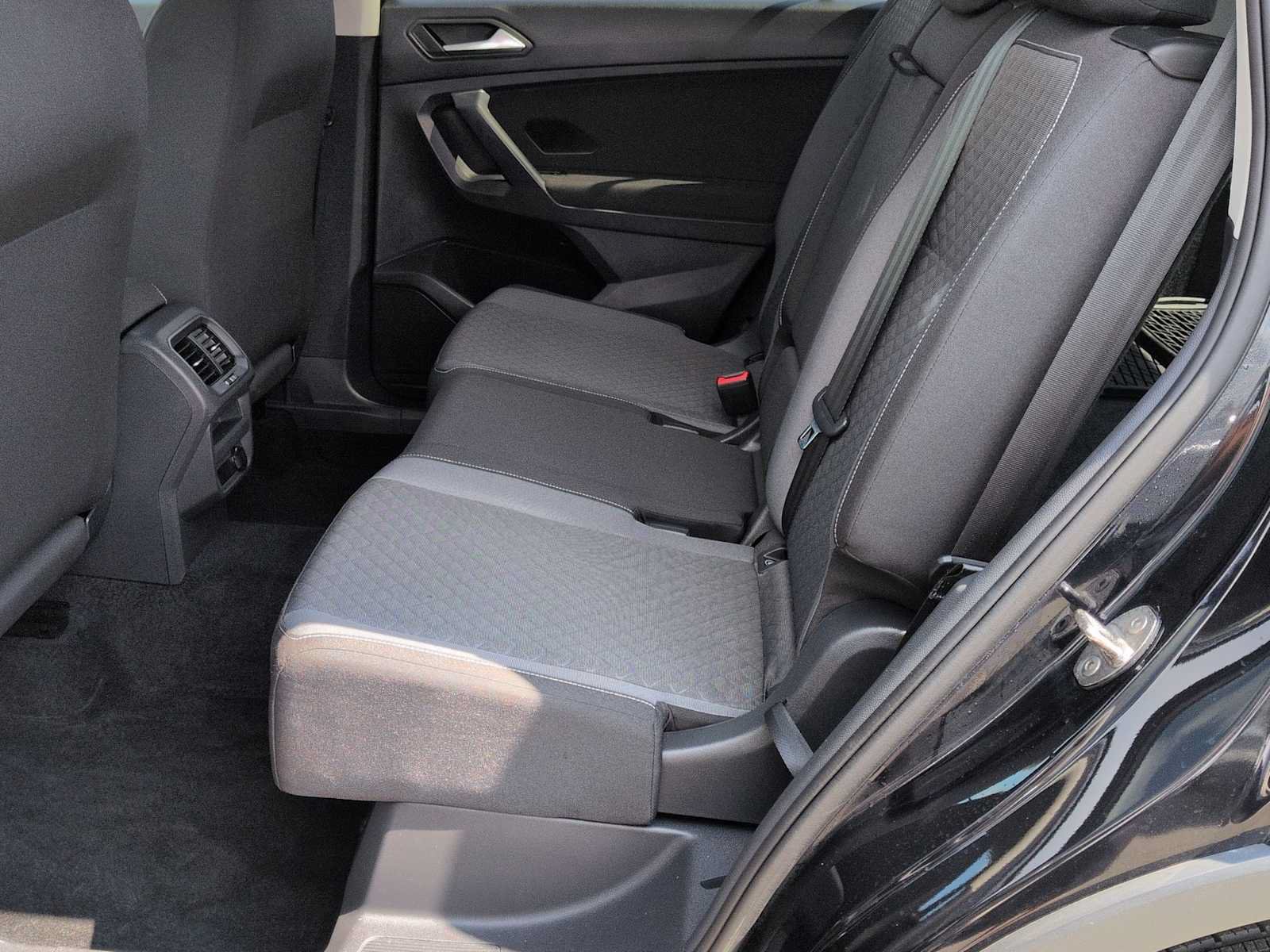Used 2021 Volkswagen Tiguan S FWD image 20
