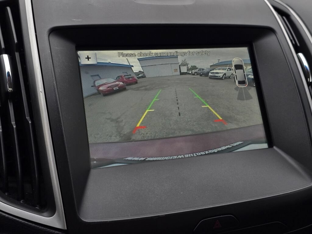 Used 2017 Ford Edge SEL w/ Equipment Group 201A AWD/4WD image 30