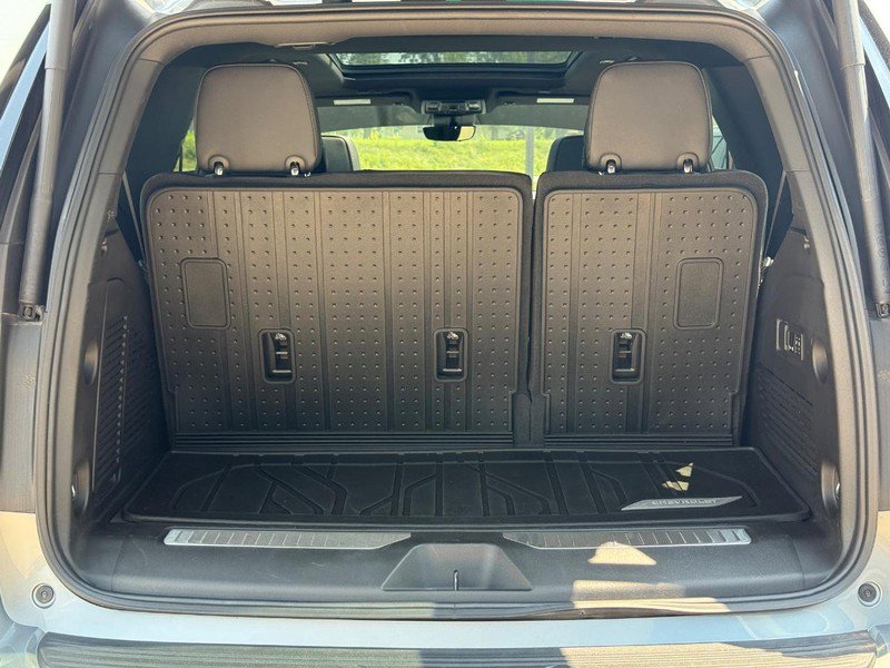 Used 2023 Chevrolet Tahoe High Country image 6