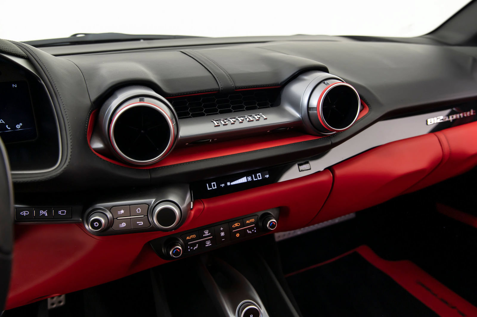 Certified 2019 Ferrari 812 Superfast RWD image 13