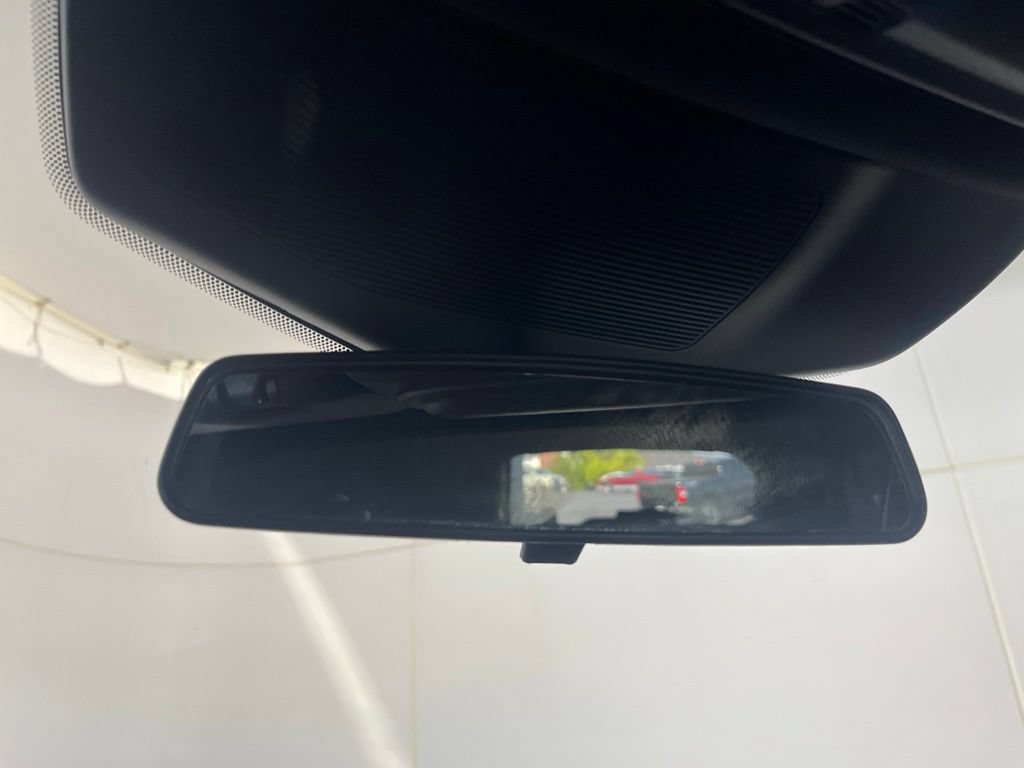 Used 2020 Ford Explorer XLT w/ Equipment Group 202A AWD/4WD image 77