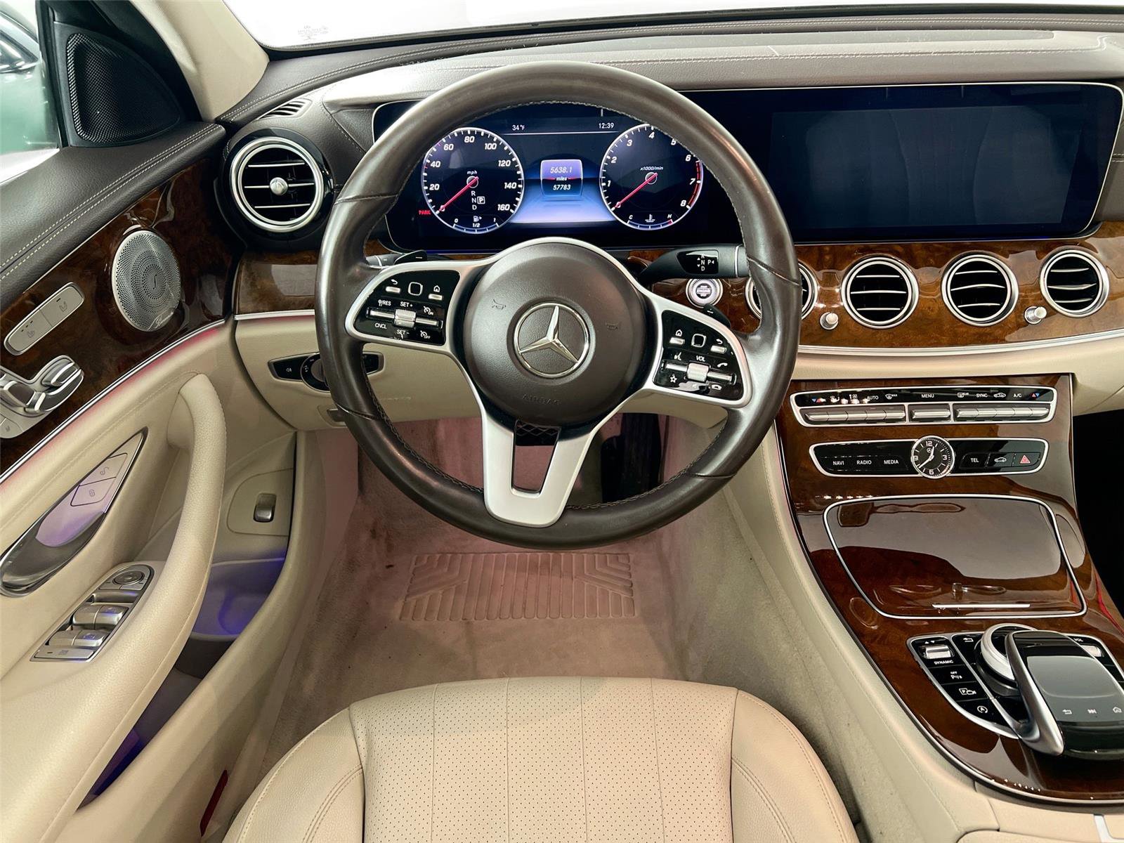 Certified 2019 Mercedes-Benz E 300 4MATIC image 23