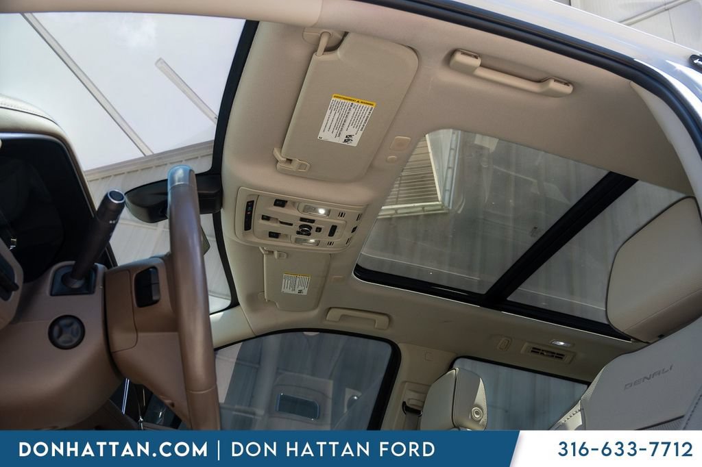 Used 2021 GMC Yukon Denali w/ Denali Premium Package AWD/4WD image 20