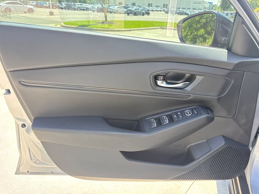 Certified 2025 Honda Accord SE image 14