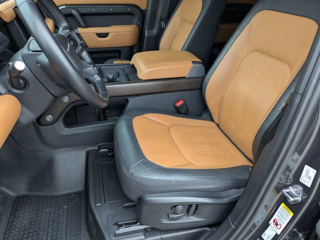 Used 2023 Land Rover Defender 110 X image 12
