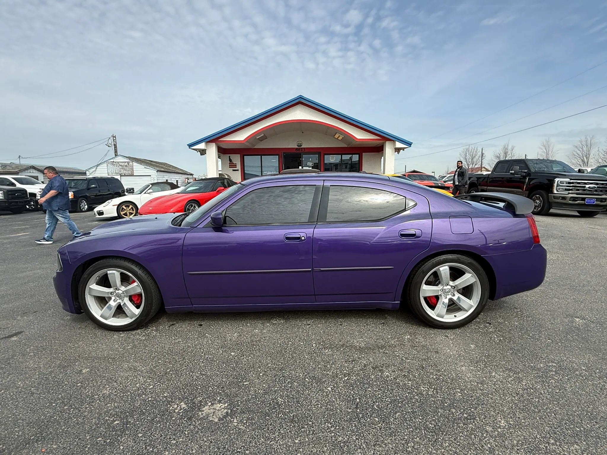 Used 2007 Dodge Charger SRT8 w/ SRT Option Group III RWD image 2