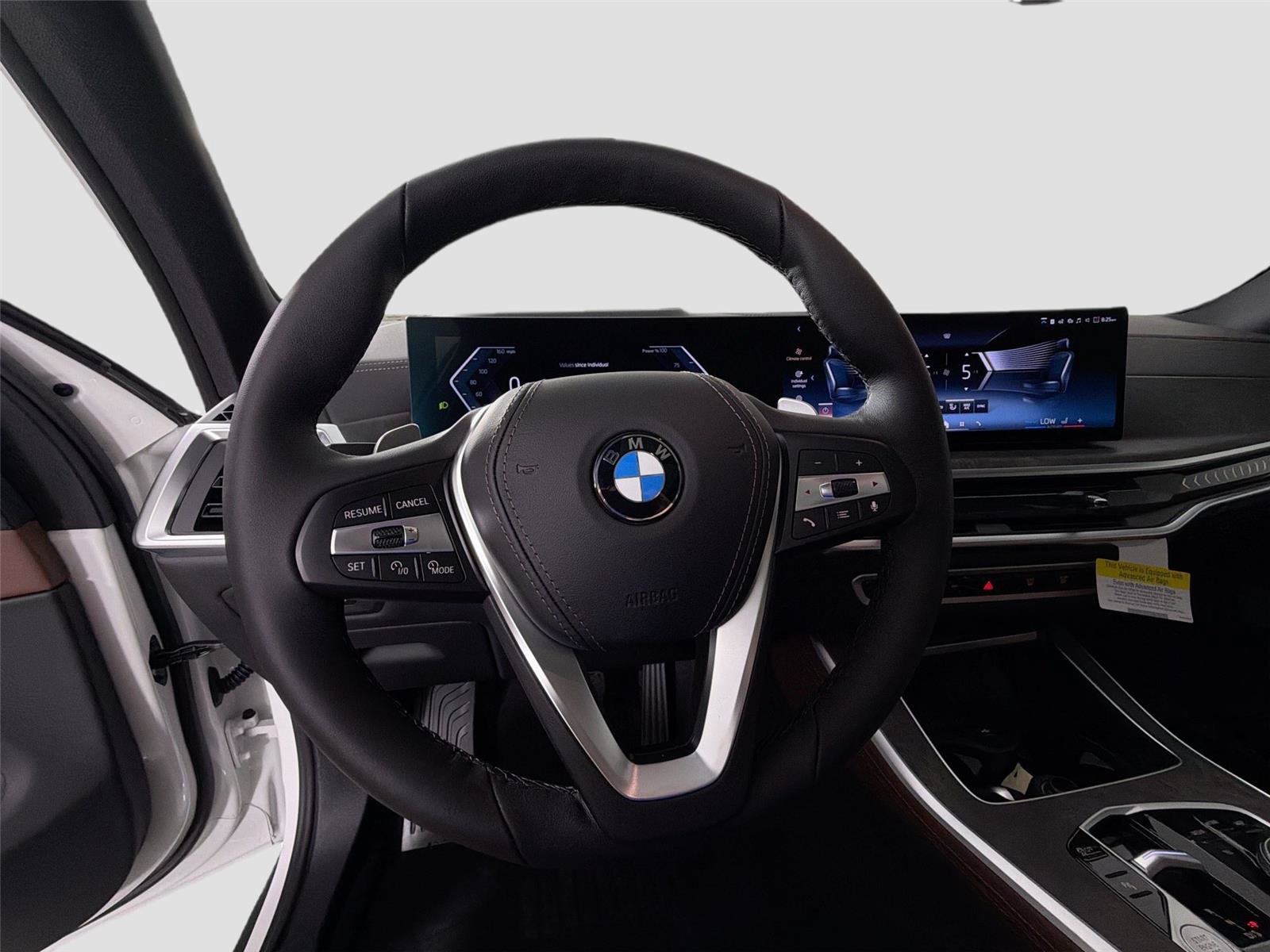 New 2026 BMW X5 xDrive40i w/ Climate Comfort Package AWD/4WD image 11