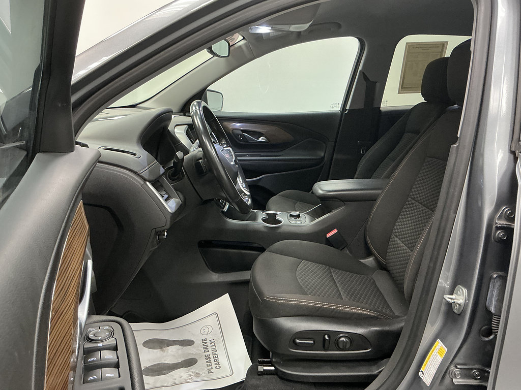 Used 2020 GMC Terrain SLE w/ Driver Convenience Package AWD/4WD image 35