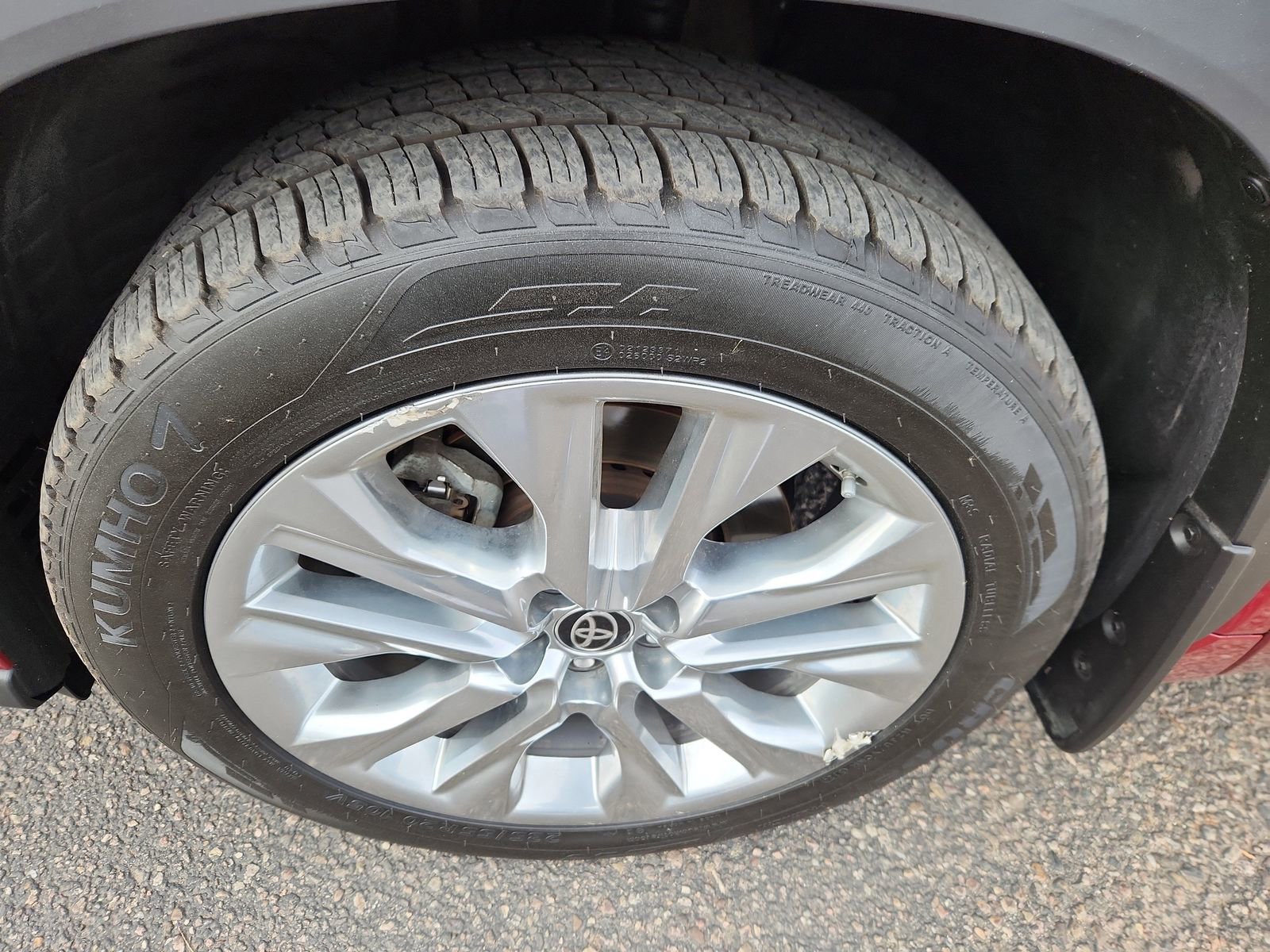 Used 2021 Toyota Highlander Limited image 20