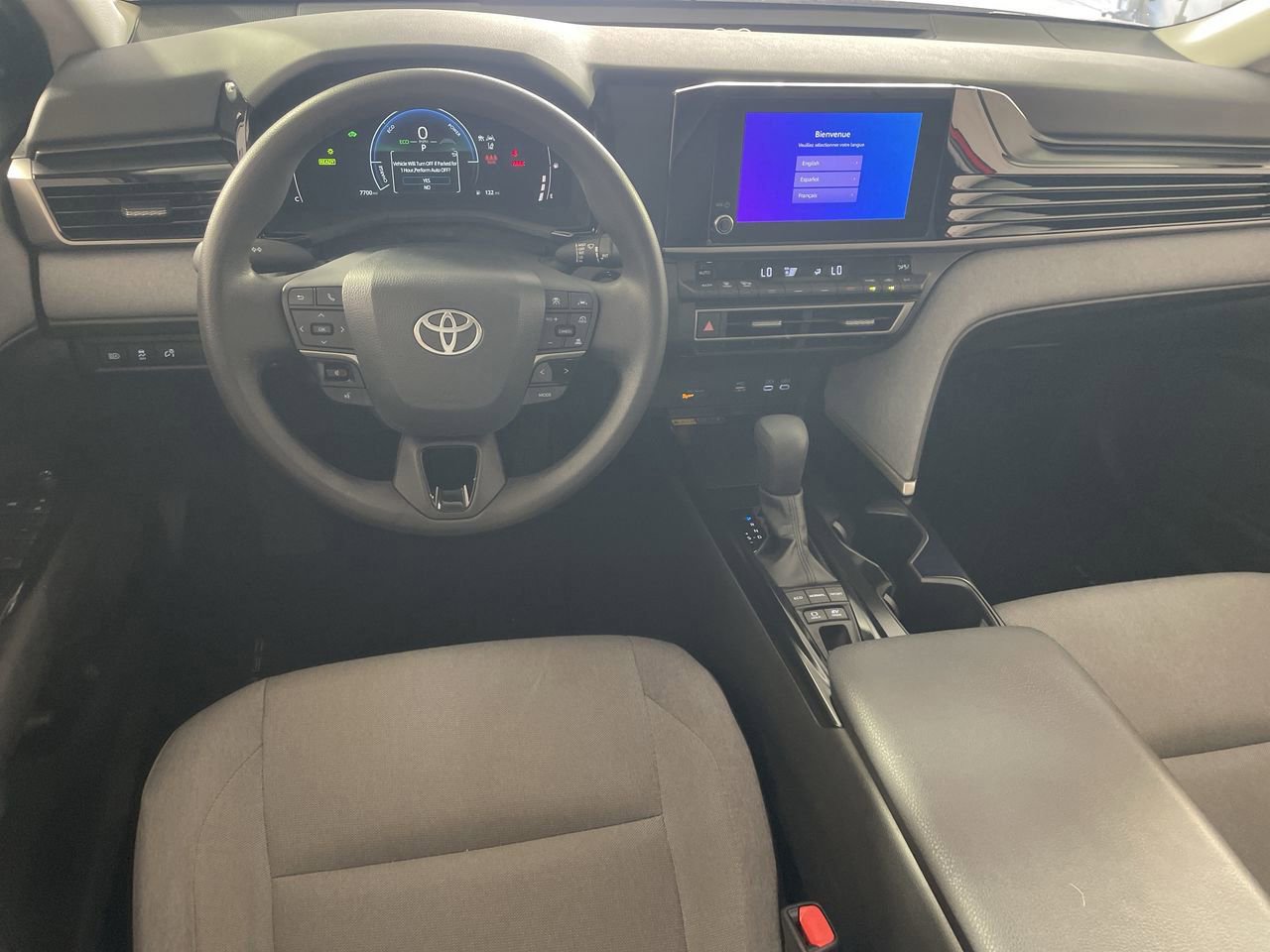 Used 2025 Toyota Camry LE image 21