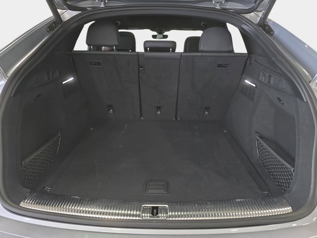 Used 2023 Audi SQ5 Prestige w/ Prestige Package image 29