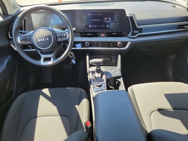 Used 2023 Kia Sportage LX image 15