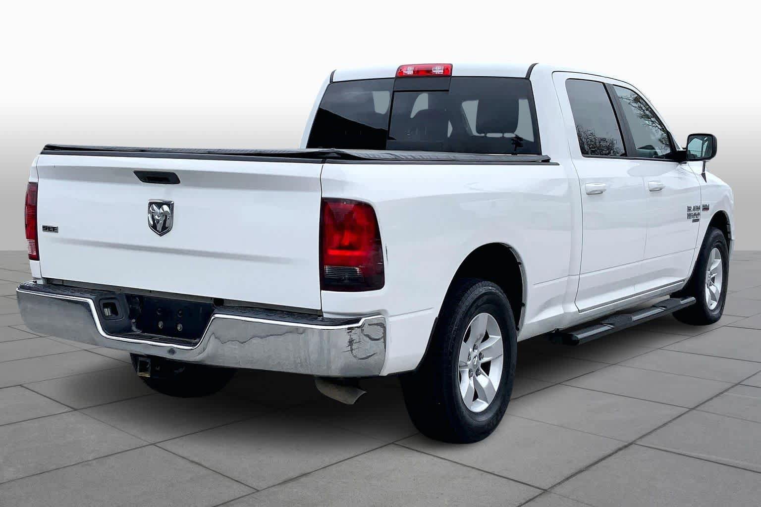 Used 2019 RAM 1500 Classic SLT RWD image 13