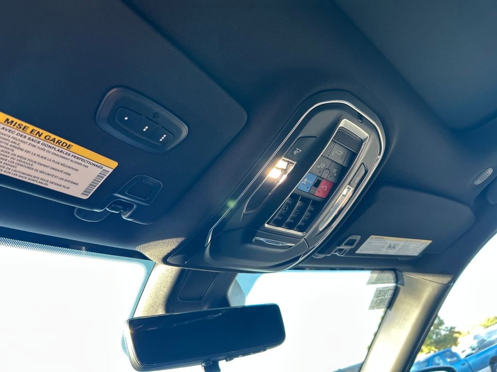 New 2025 Jeep Grand Cherokee L Limited w/ Luxury Tech Group II image 20