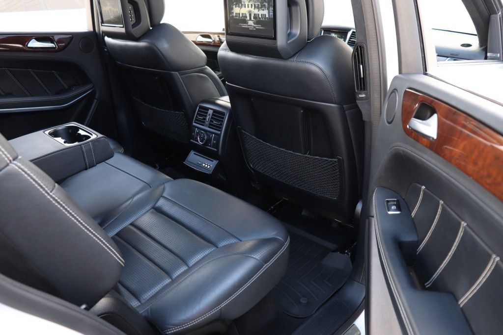 Used 2014 Mercedes-Benz GL 63 AMG 4MATIC image 29