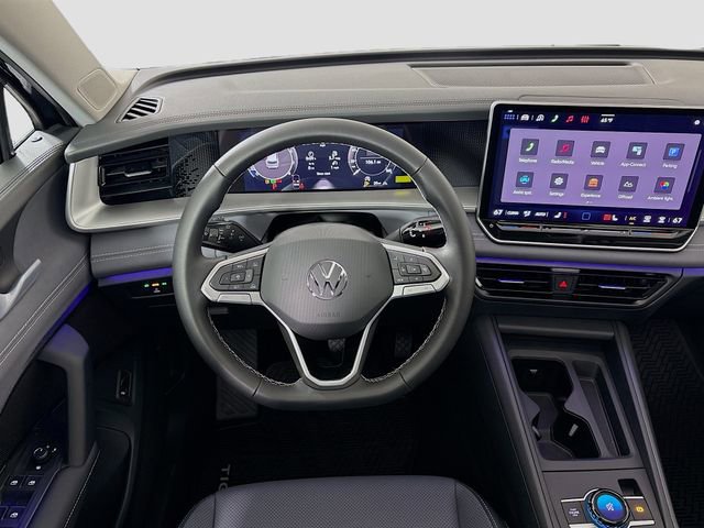 New 2026 Volkswagen Tiguan SE AWD/4WD image 22