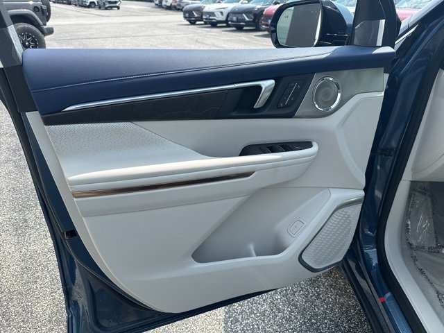 New 2026 Buick Enclave Avenir w/ LPO, Floor Liner Package image 16