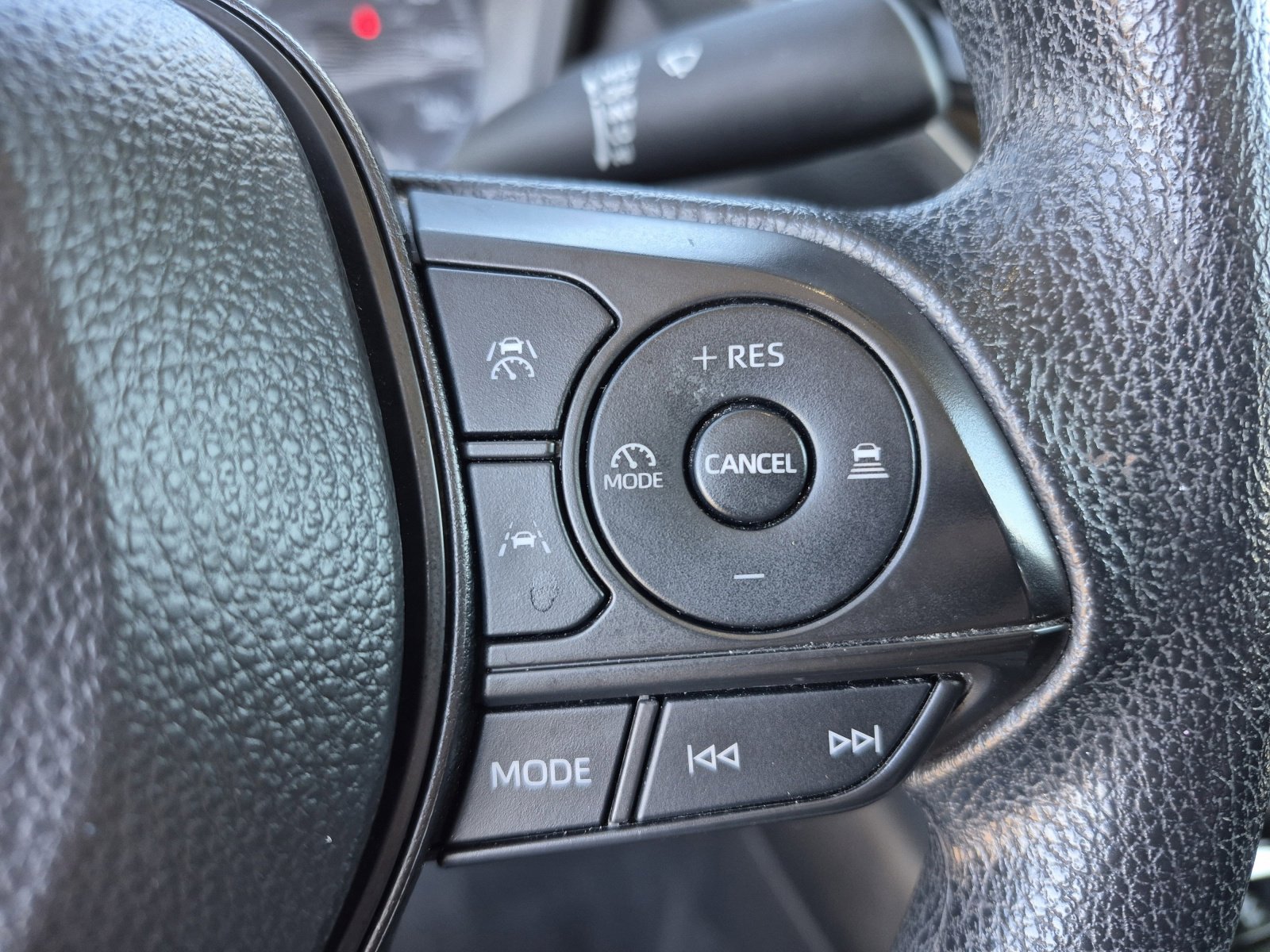 Certified 2024 Toyota Corolla LE image 27