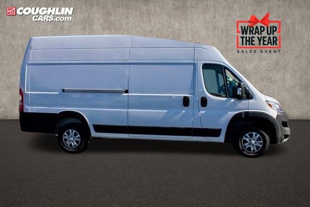 New 2024 RAM ProMaster 3500 w/ Quick Order Package 22G SLT