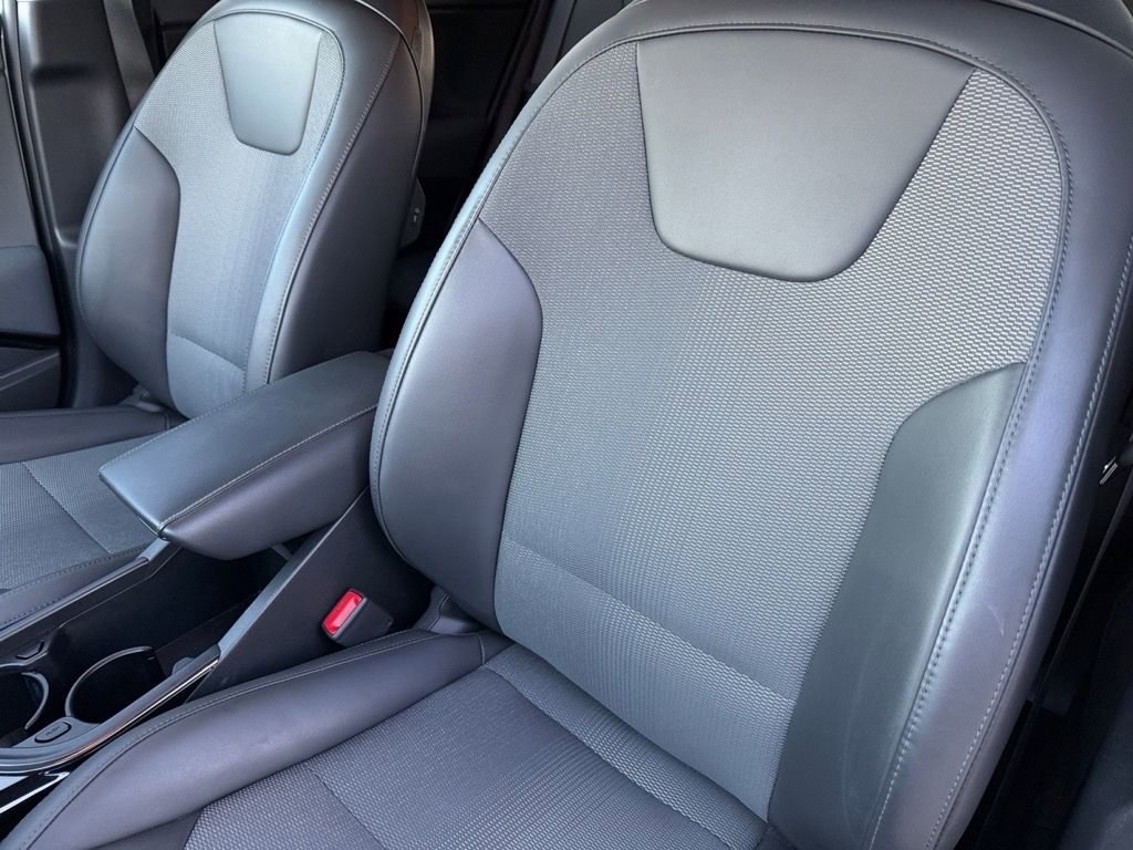 Used 2023 Kia Niro EX image 15