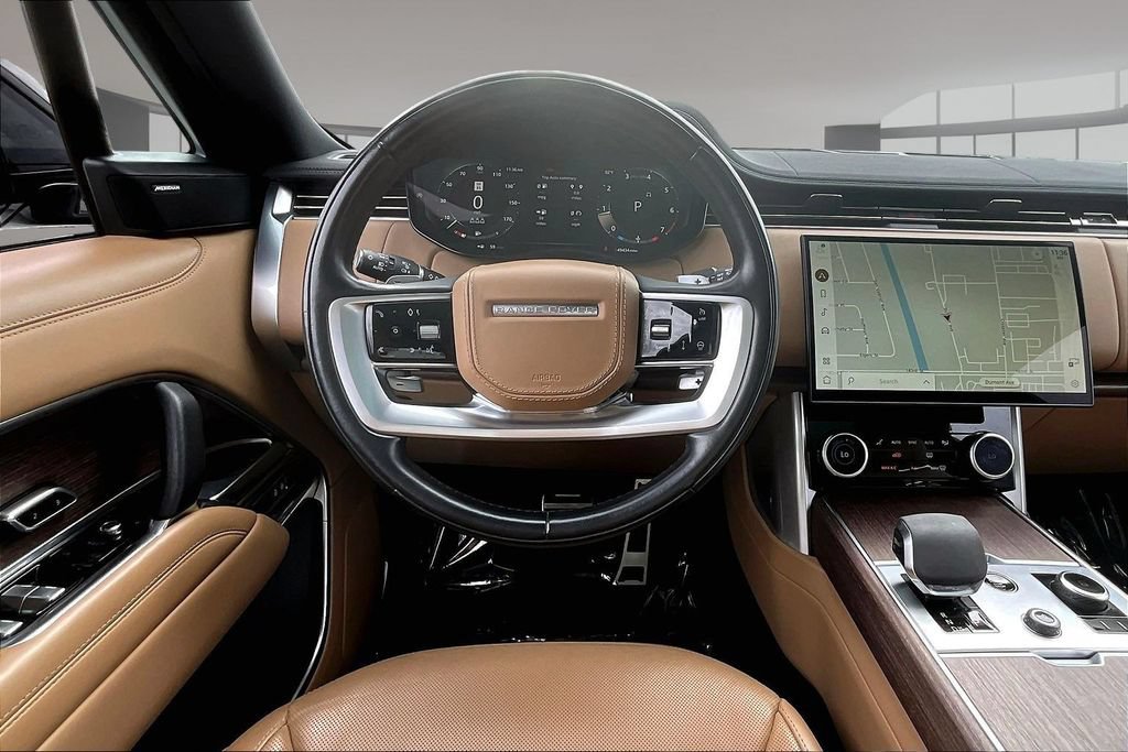 Used 2023 Land Rover Range Rover SE AWD/4WD image 8