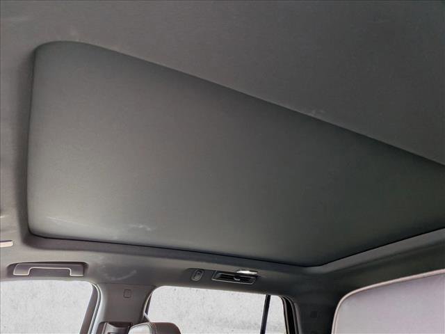 Used 2024 Chevrolet Tahoe RST w/ Luxury Package AWD/4WD image 17