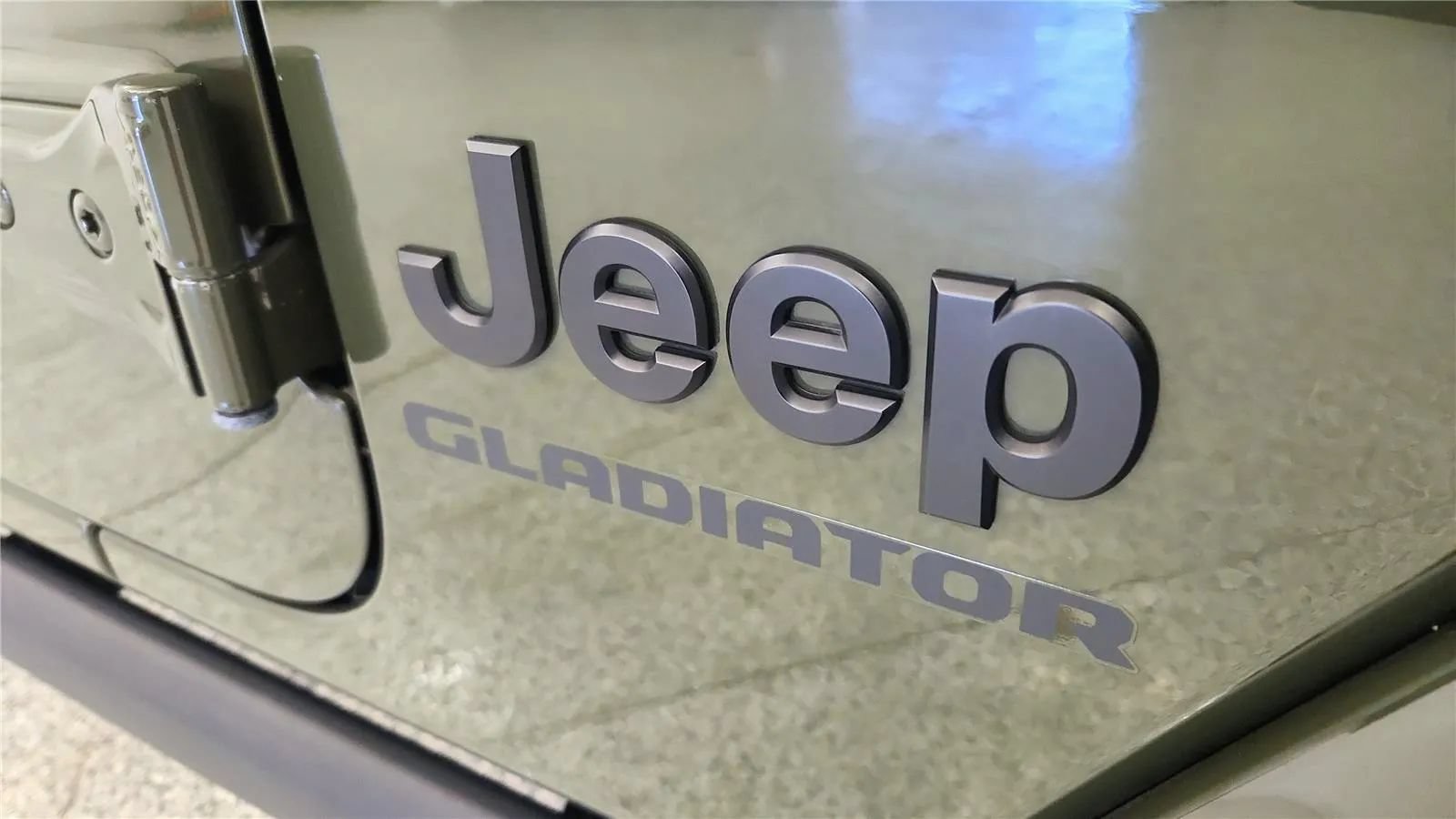 Used 2022 Jeep Gladiator Sport AWD/4WD image 18