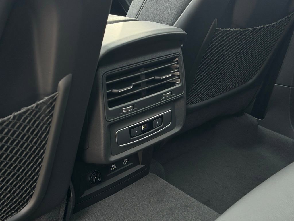 New 2026 Audi Q7 2.0T Premium image 28