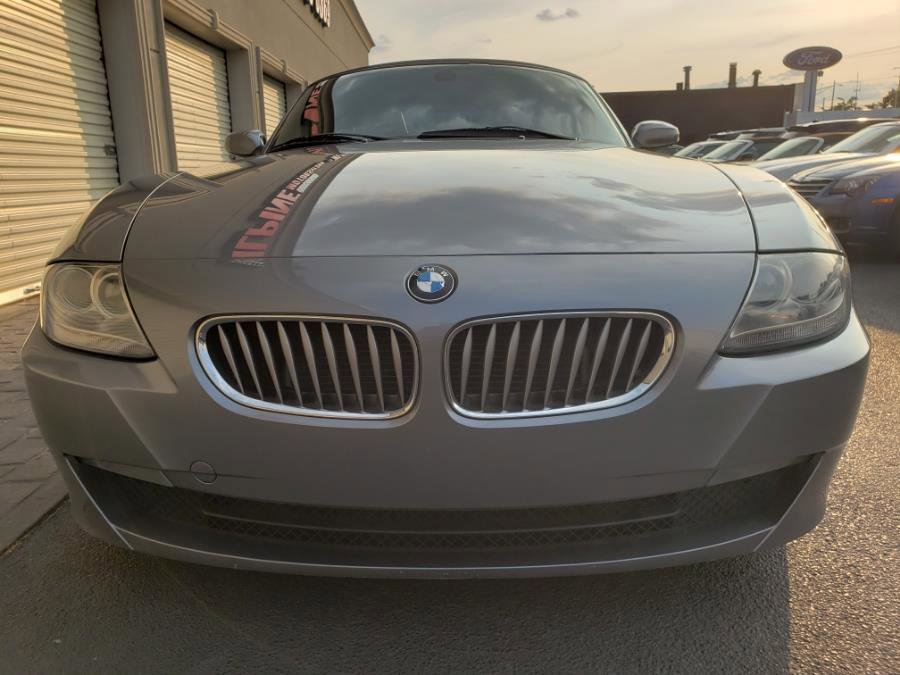 Used 2008 BMW Z4 3.0si image 49