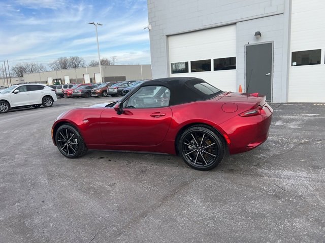 New 2025 MAZDA MX-5 Miata Grand Touring w/ Weather Package image 15