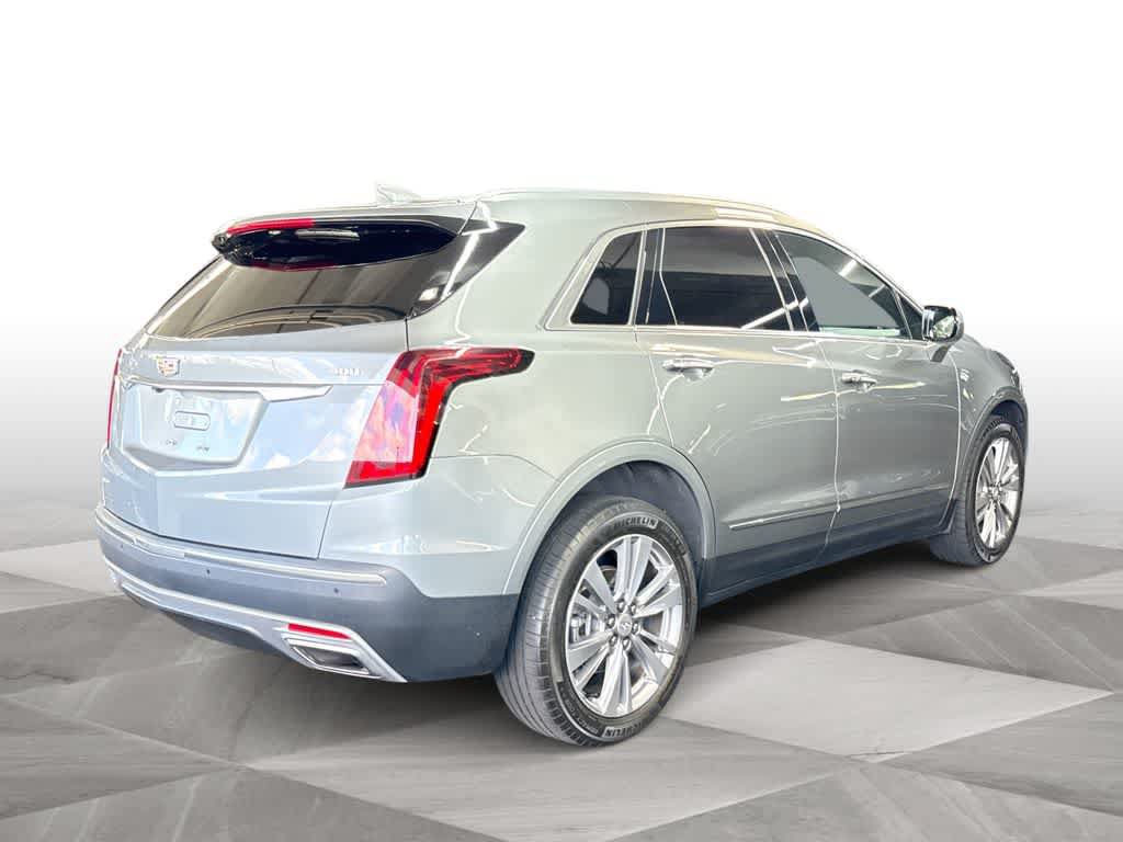 Used 2024 Cadillac XT5 Premium Luxury AWD/4WD image 8