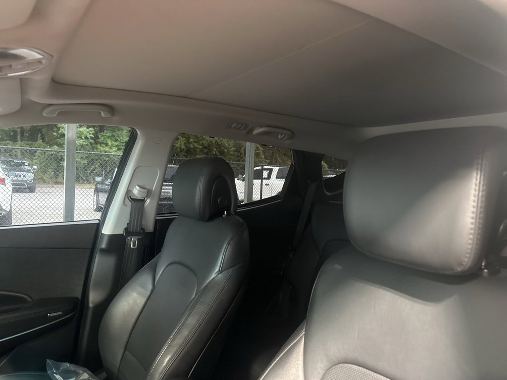 Used 2017 Hyundai Santa Fe Sport w/ 2.0T Ultimate Tech Package 05 image 8