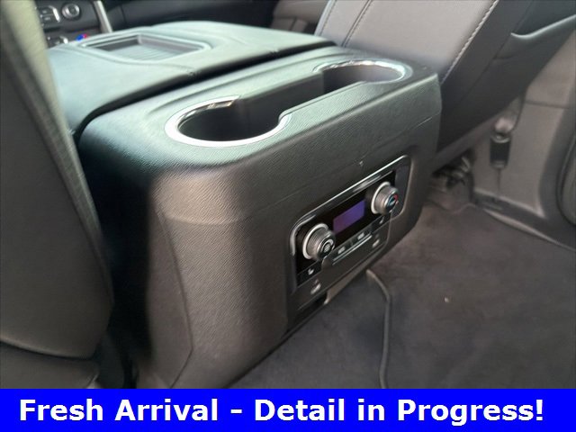 Used 2022 Chevrolet Tahoe LT w/ Luxury Package image 13