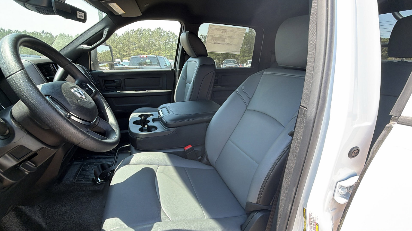 New 2026 RAM 4500 Tradesman w/ Chrome Appearance Group AWD/4WD image 17