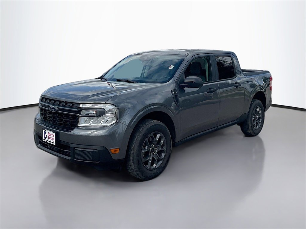 Used 2024 Ford Maverick XLT image 3