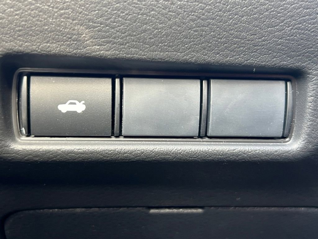 New 2026 Nissan Sentra SR image 25