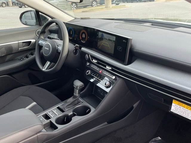 New 2025 Hyundai Sonata SE FWD image 26