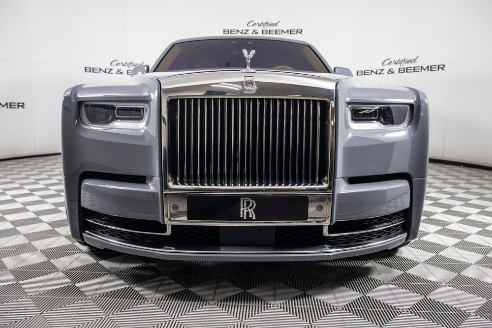 Used 2018 Rolls-Royce Phantom Sedan image 7
